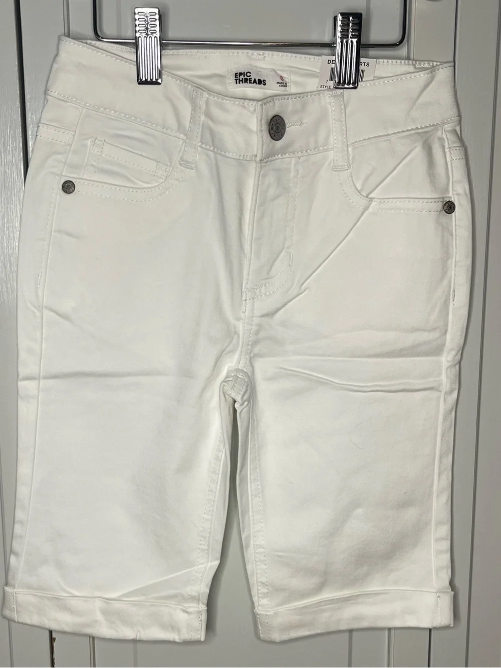Epic Threads White Cropped Denim Bermuda Shorts